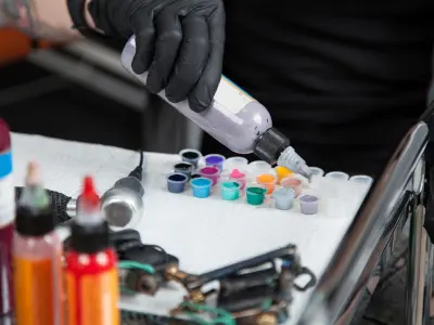 Equipamentos necessários para montar um estúdio de tatuagem Equipamentos necessários para montar um estúdio de tatuagem