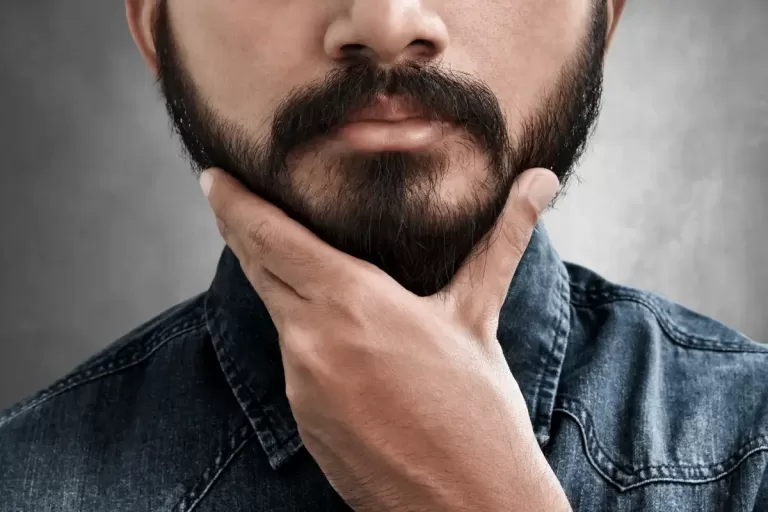 6 melhores produtos para crescimento de barba