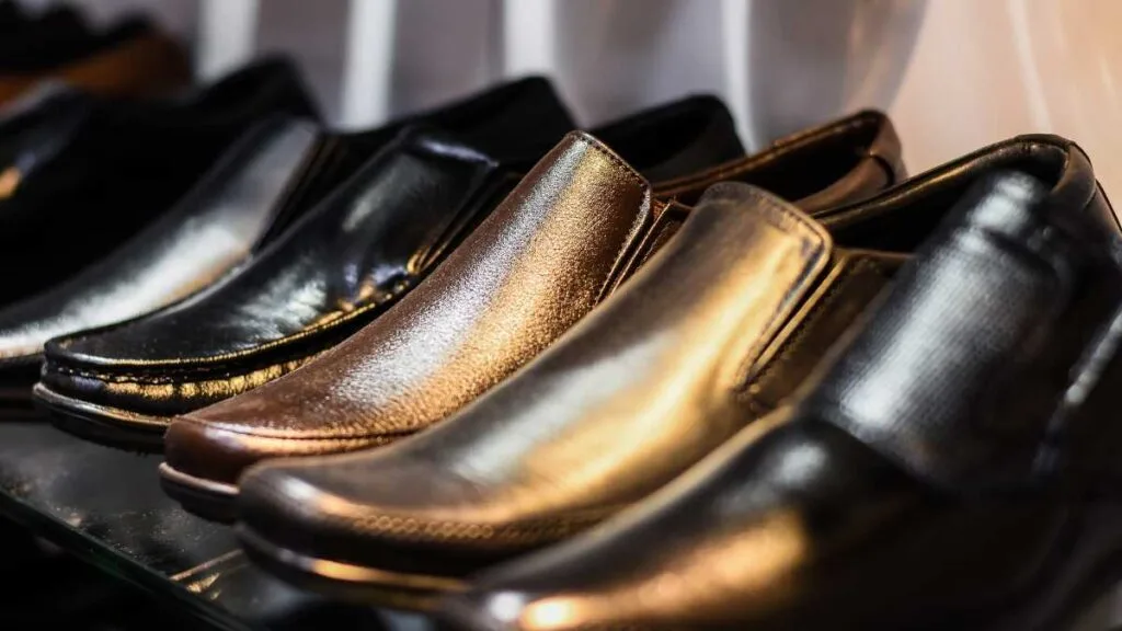 Qual o melhor sapato masculino Vocca para usar com terno