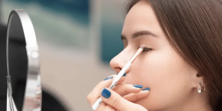 Cuidados ao Usar Sombras Líquidas em Diferentes Tipos de Pele