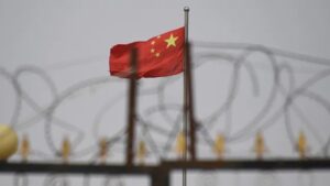 China condena à morte com sursis ex-ministros da Defesa por corrupção