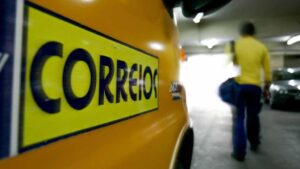 Correios podem ter prejuízo de R$ 10 bi em 2026
