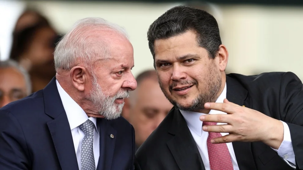 Lula mapeia cargos para retaliação, mas poupa Alcolumbre 1 Lula mapeia cargos para retaliação, mas poupa Alcolumbre