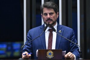 Avante elege primeiro senador e ganha projeção nacional