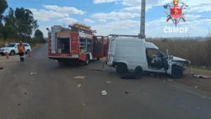 Colisão entre carros na DF-440 deixa quatro feridos em Sobradinho