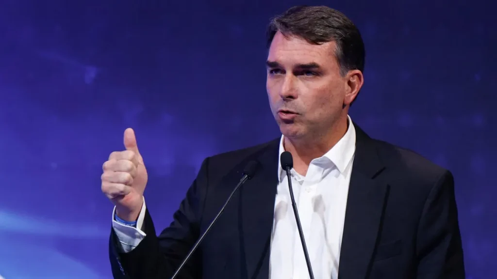 Flávio critica Moraes por busca contra fonte de jornalista 1 Flávio critica Moraes por busca contra fonte de jornalista
