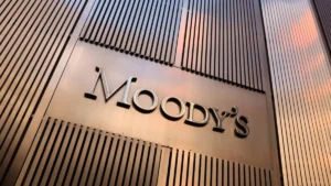 Moody’s: Gastos rígidos e política limitam ajuste fiscal na AL